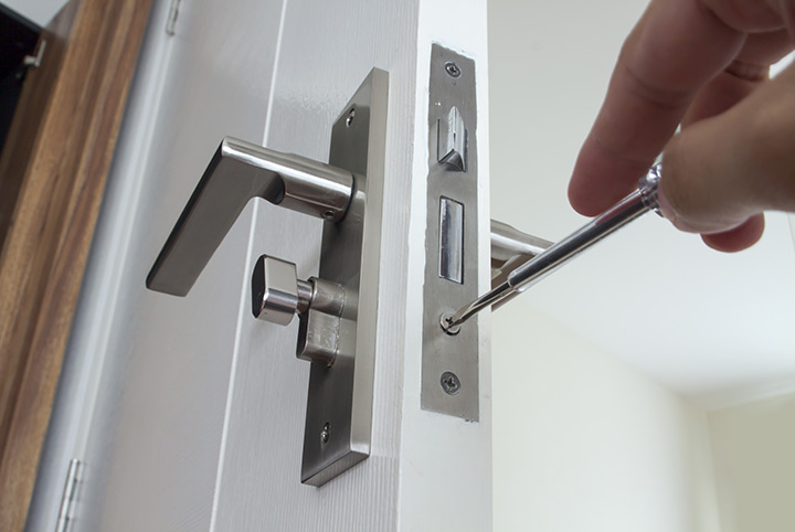 Our local locksmiths are able to repair and install door locks for properties in Nuneaton and the local area.
